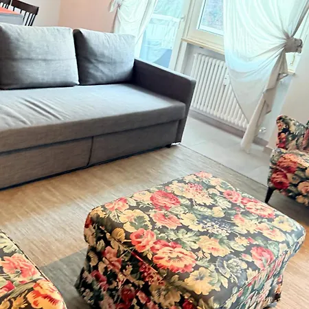 - Voll Ausgestattet, Optimale Lage