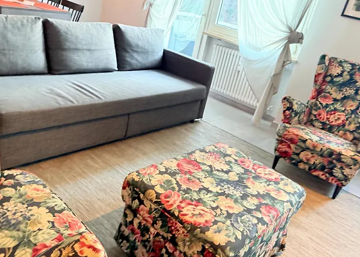 - Voll Ausgestattet, Optimale Lage