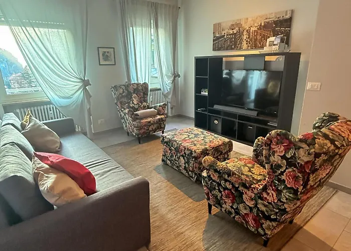 - Voll Ausgestattet, Optimale Lage